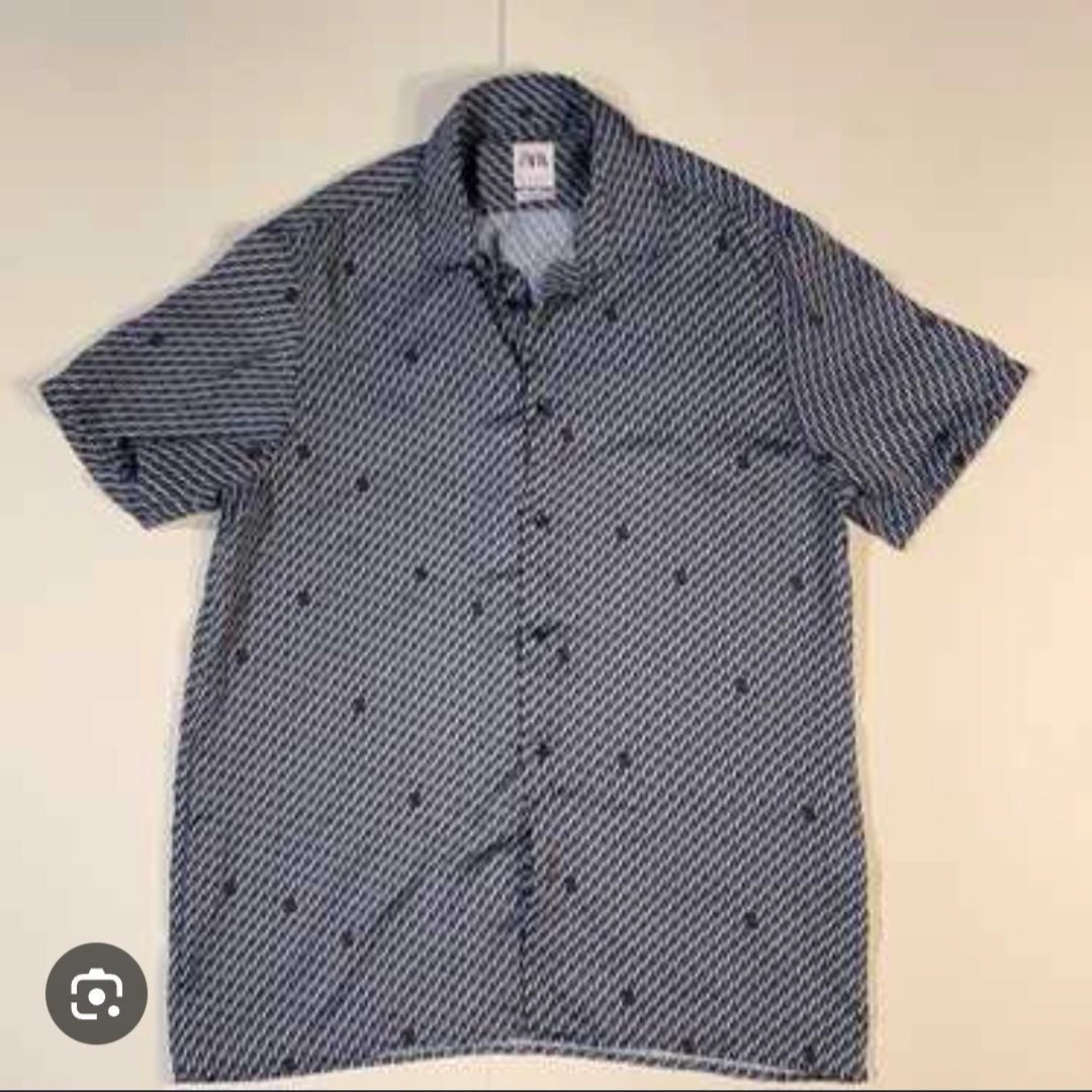 Zara silky XL Men's Short Sleeve Button Up Shirt regular fit - photo 3