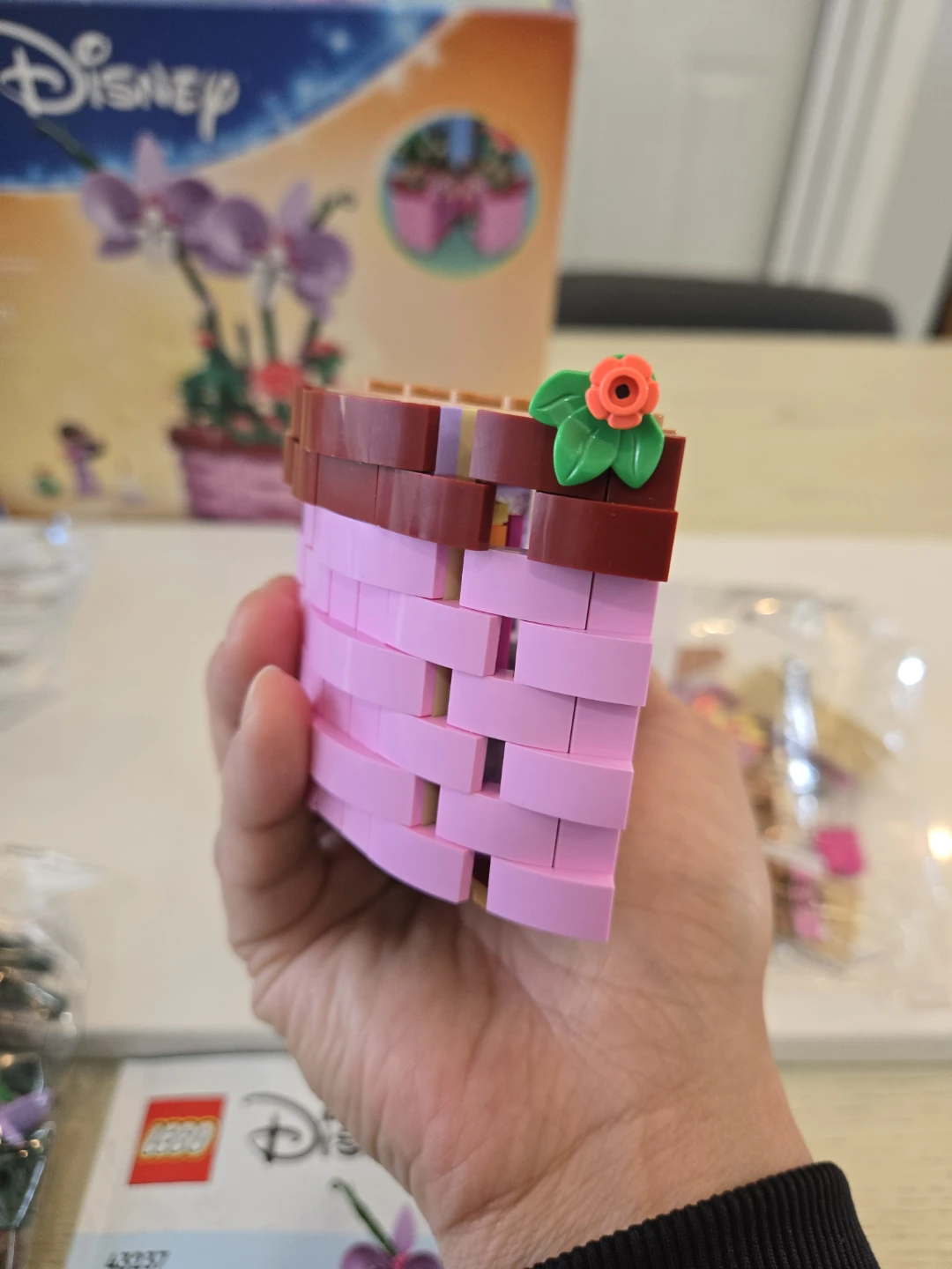 Lego disney encanto Isabella flowerpot - photo 4