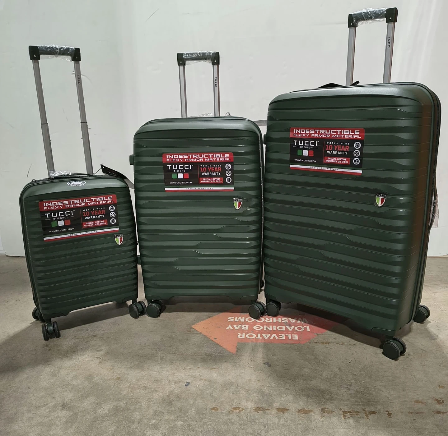 Tucci l 3 PCs l 32-28-20 l PP l Hardside l Expandable - photo 3