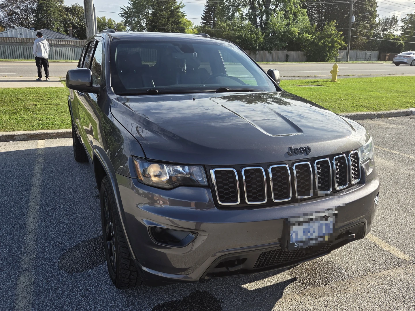 2020 Jeep Grand Cherokee Altitude - photo 2