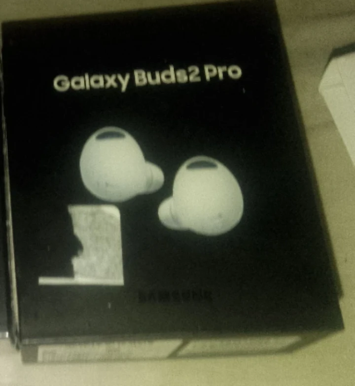 1 New Samsung Galaxy Buds Pro Earphones