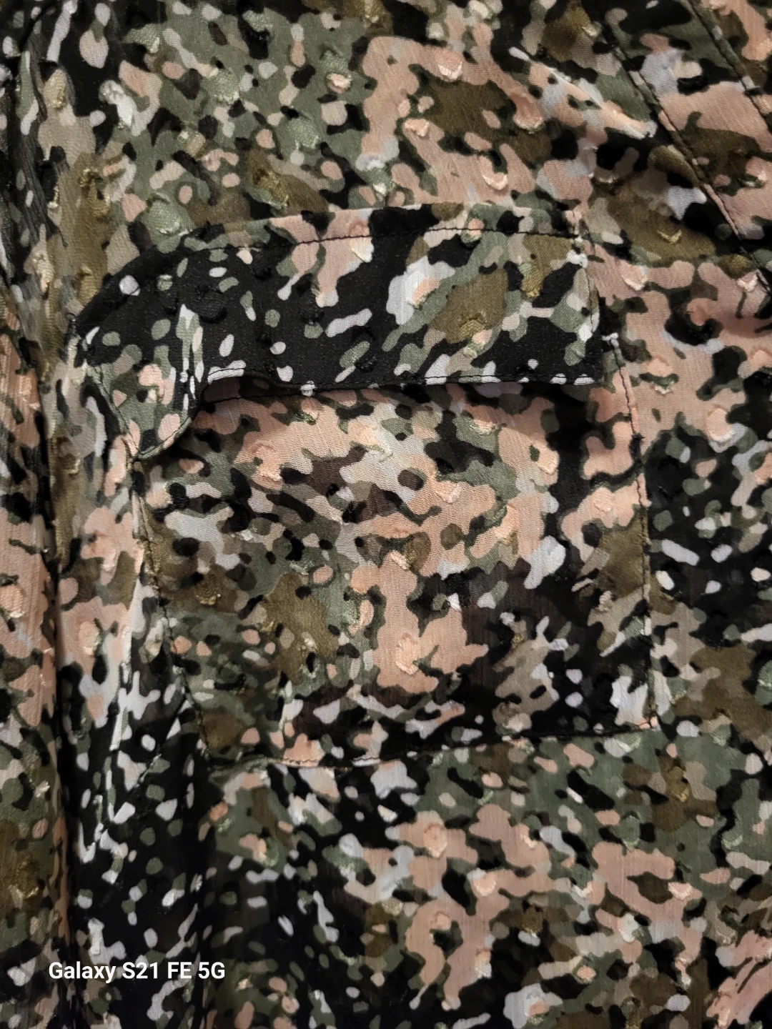 New York & Company Camo Print Button-Down Shirt - photo 4
