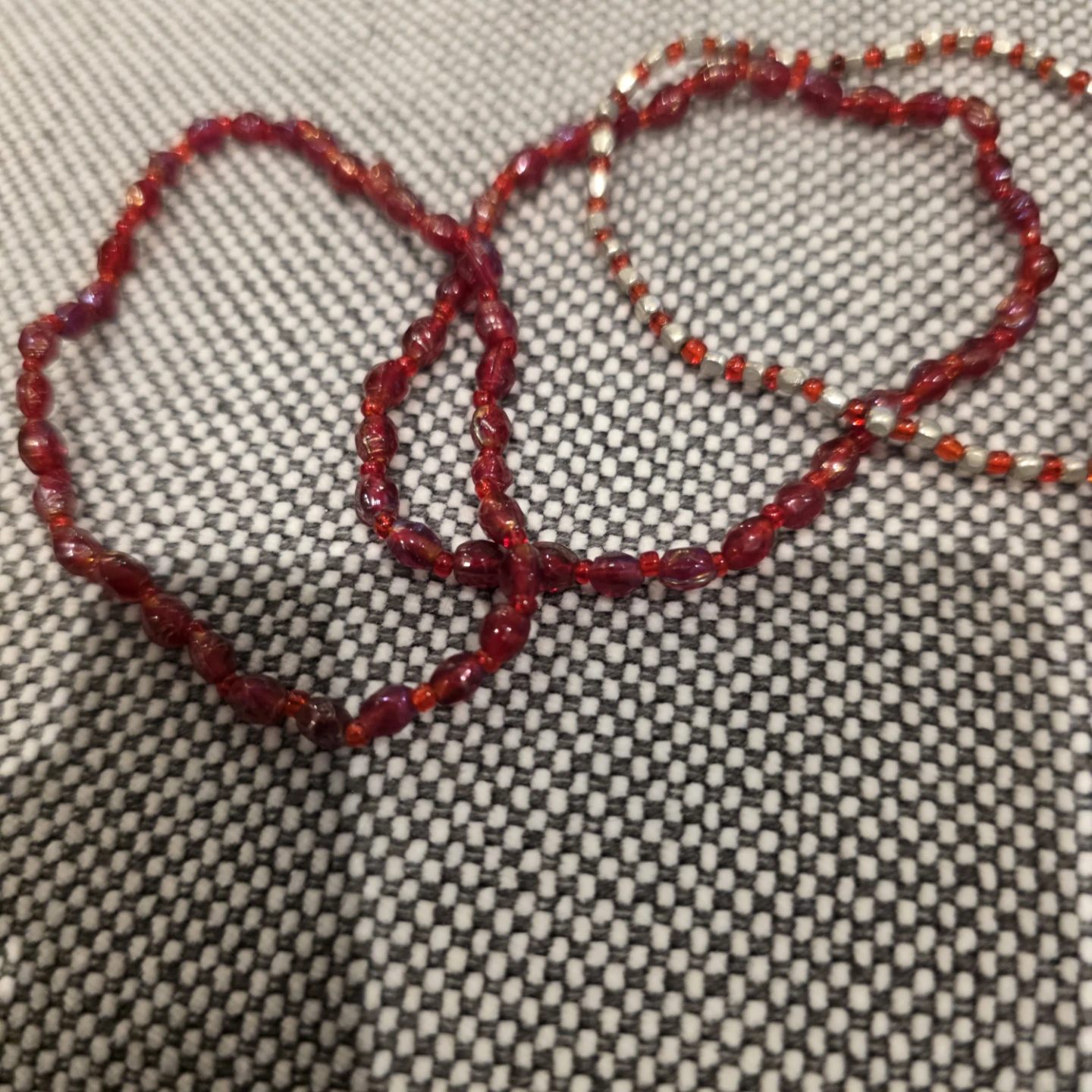 Red Beaded Bracelets - Set of 5 - photo 2
