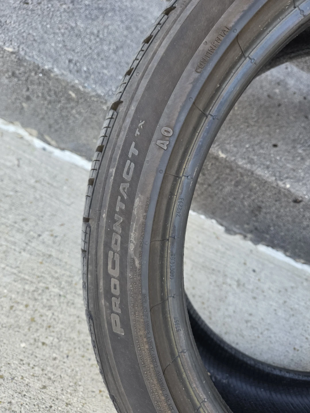 Continental ProContact TX 225/40 R18 Tire - photo 4
