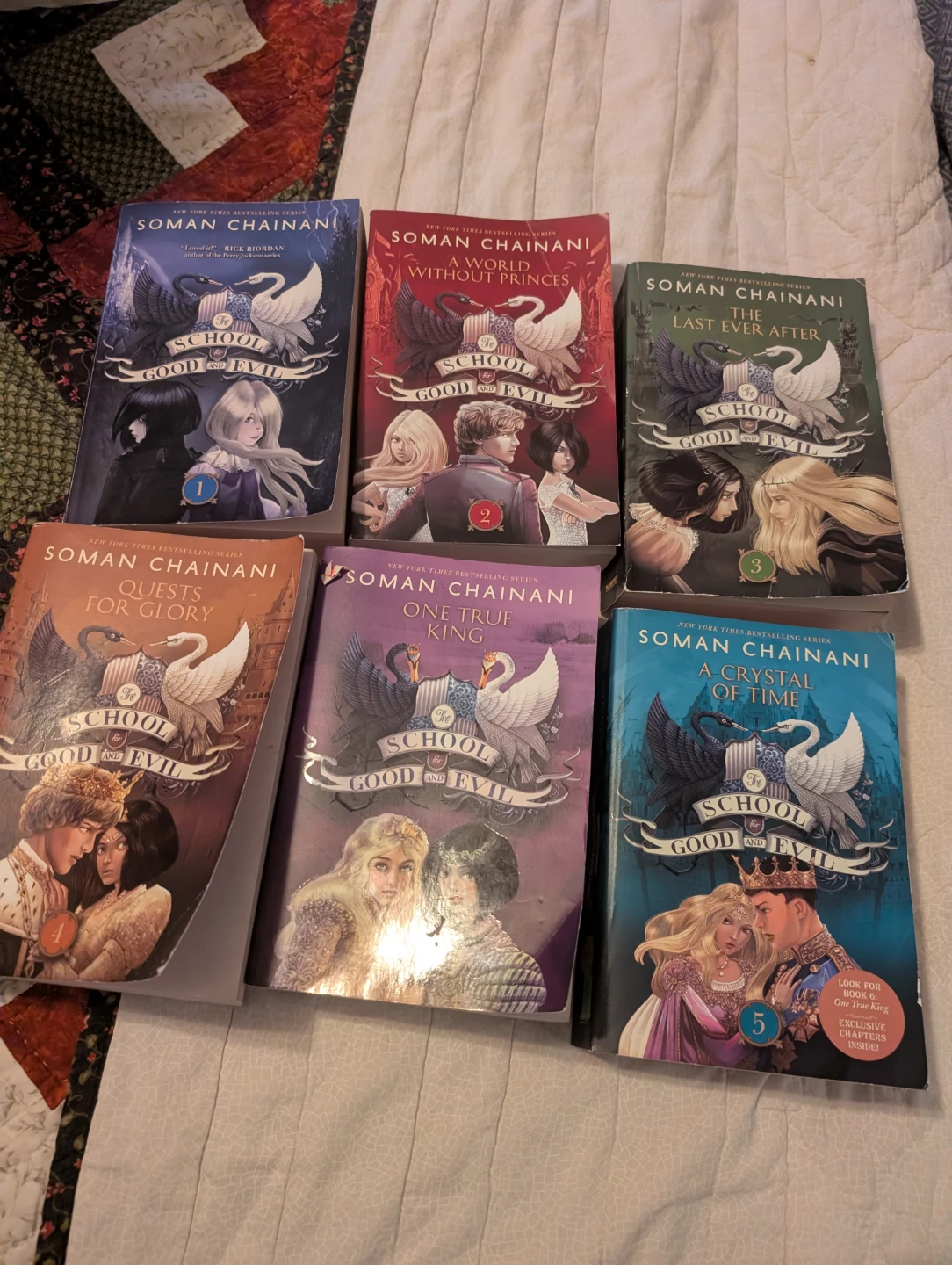 The School for Good and Evil - 6-BookSet - photo 3