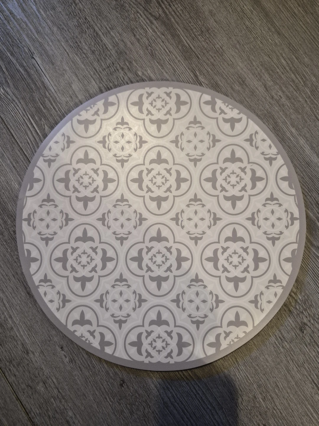 Round Placemats Set of 8 Grey Pattern
