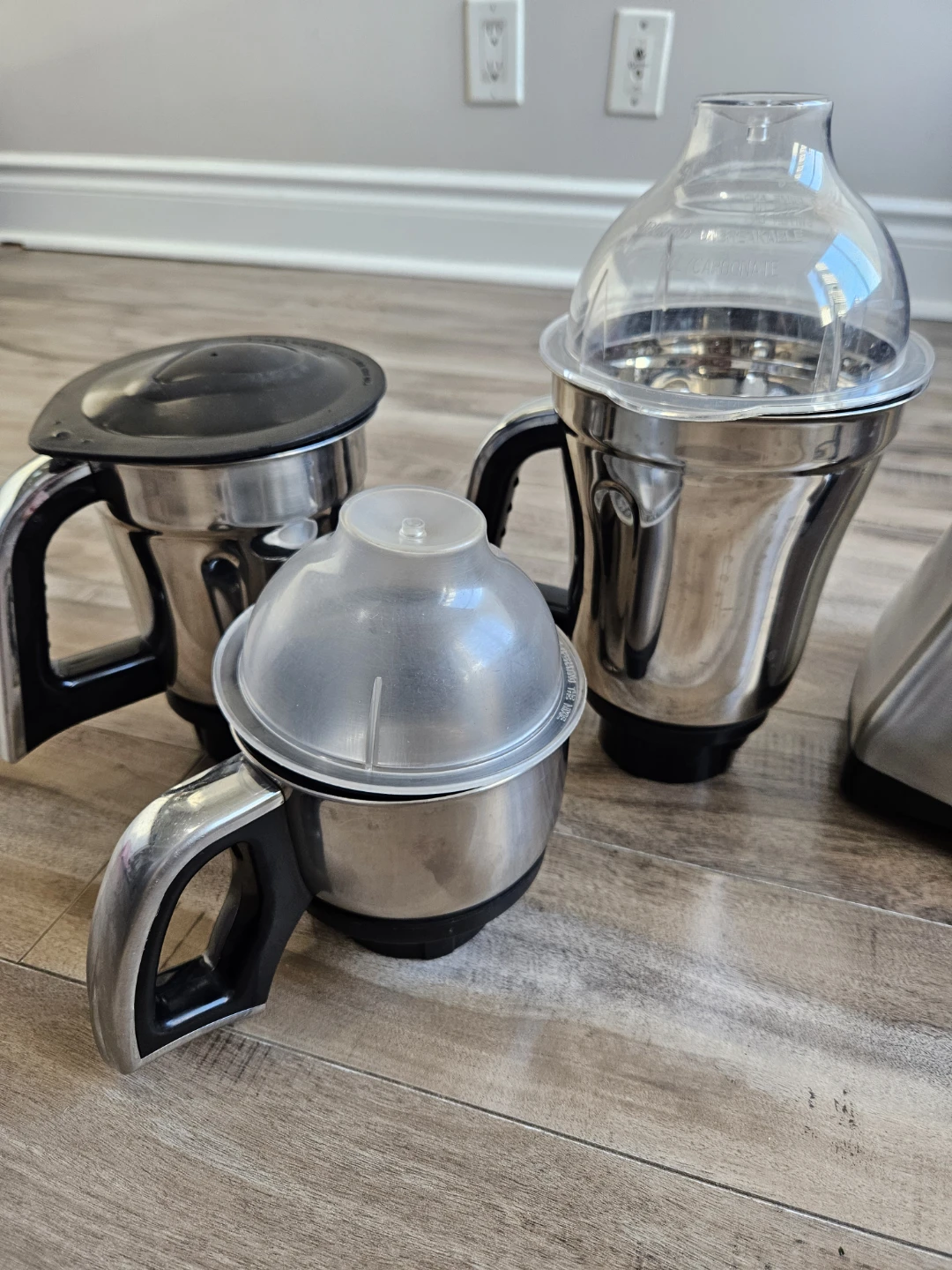 Preethi Steele Mixer Grinder - photo 2