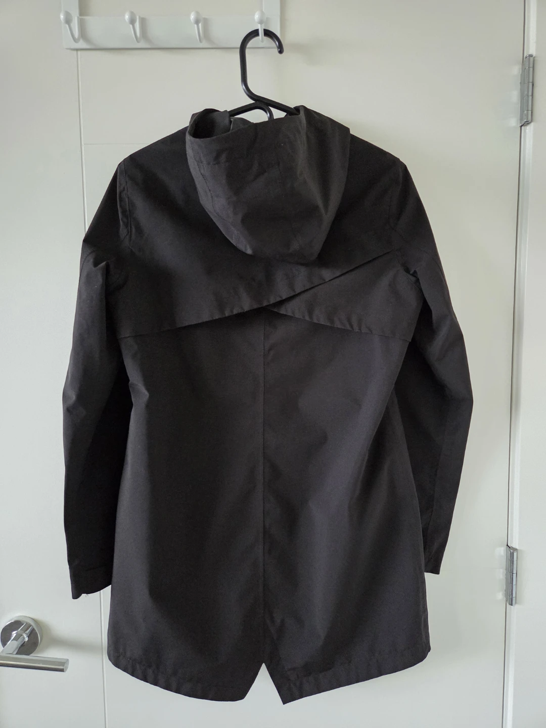 Mountain Warehouse Waterproof Rain Jacket - photo 2