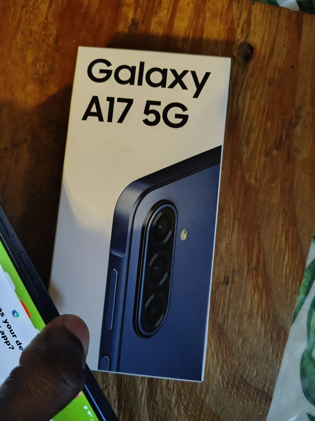 Samsung Galaxy A17 Smartphone Unlocked - photo 2