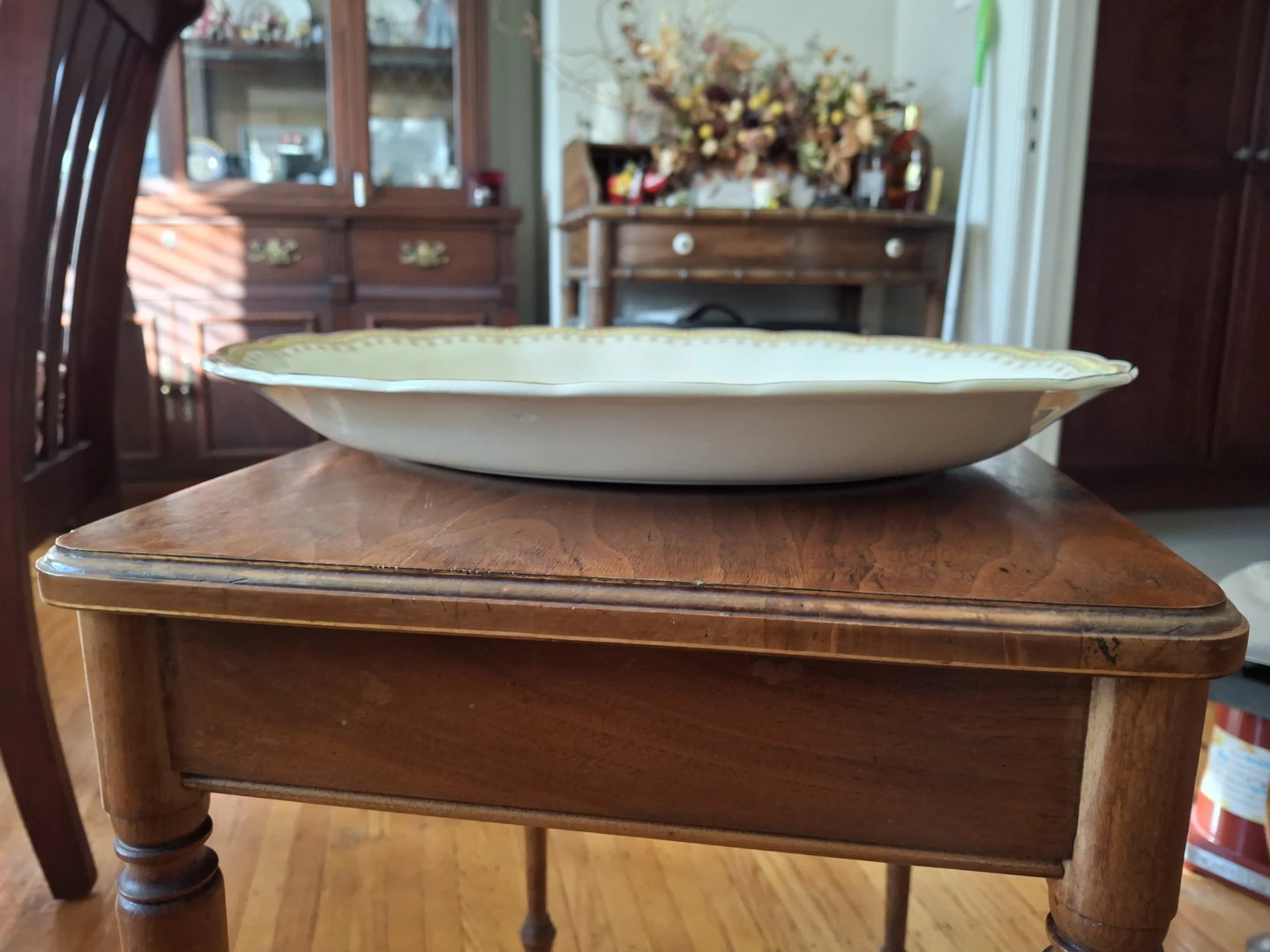 Grindley Cream-Petal Oval Serving Platter - photo 3