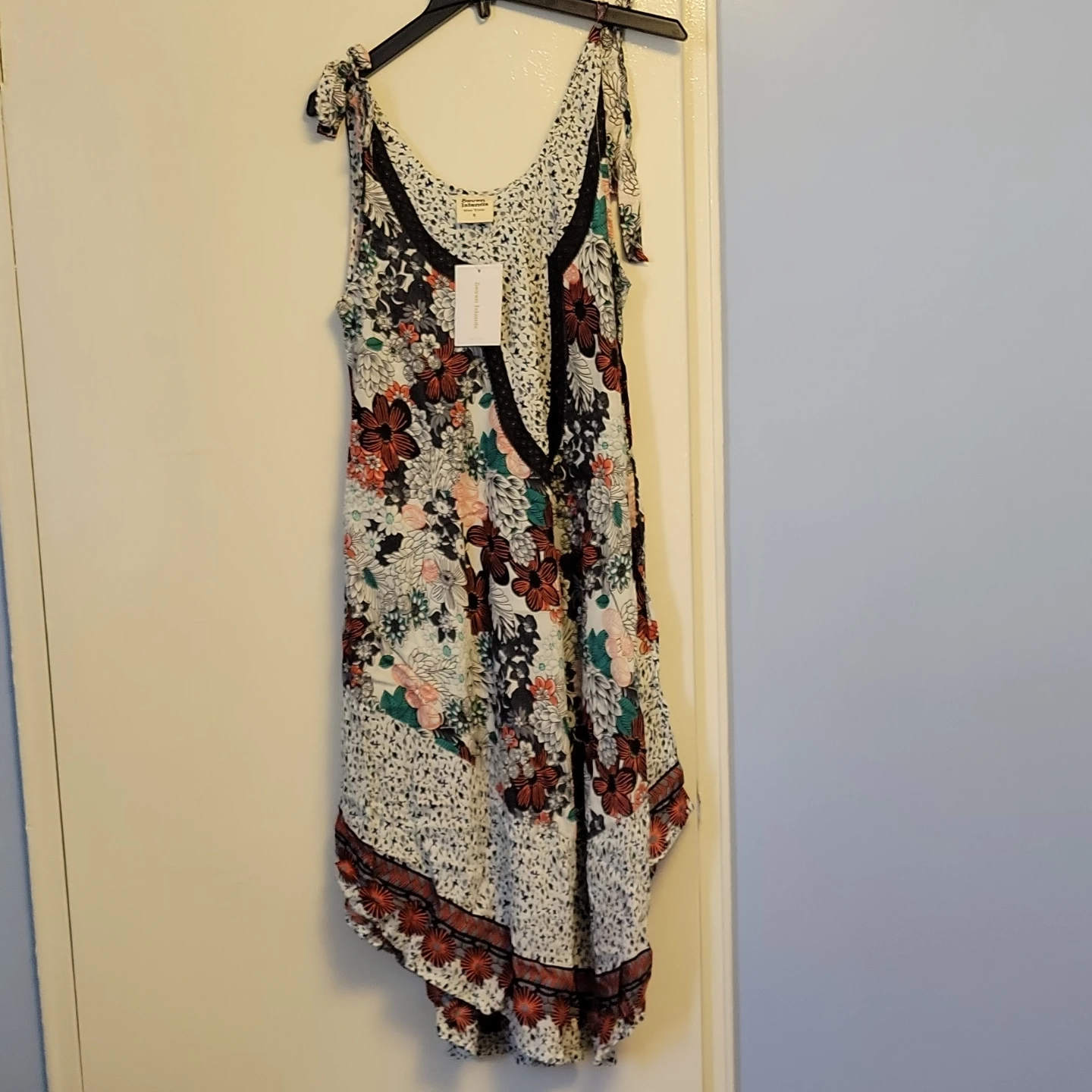 Seven Islands Floral Sleeveless Dress