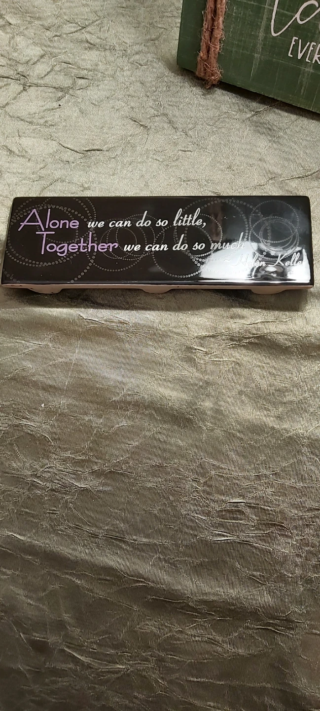 Plaque and desk sign - photo 2