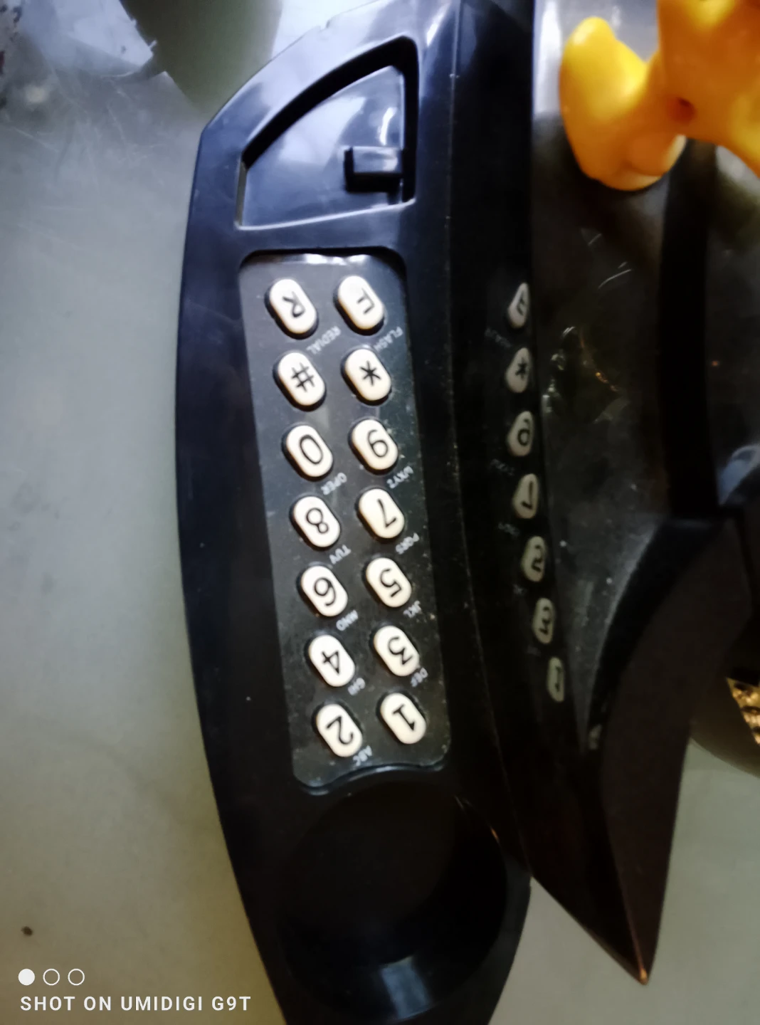 Vintage Peanuts Snoopy Saxophone Telephone - photo 3