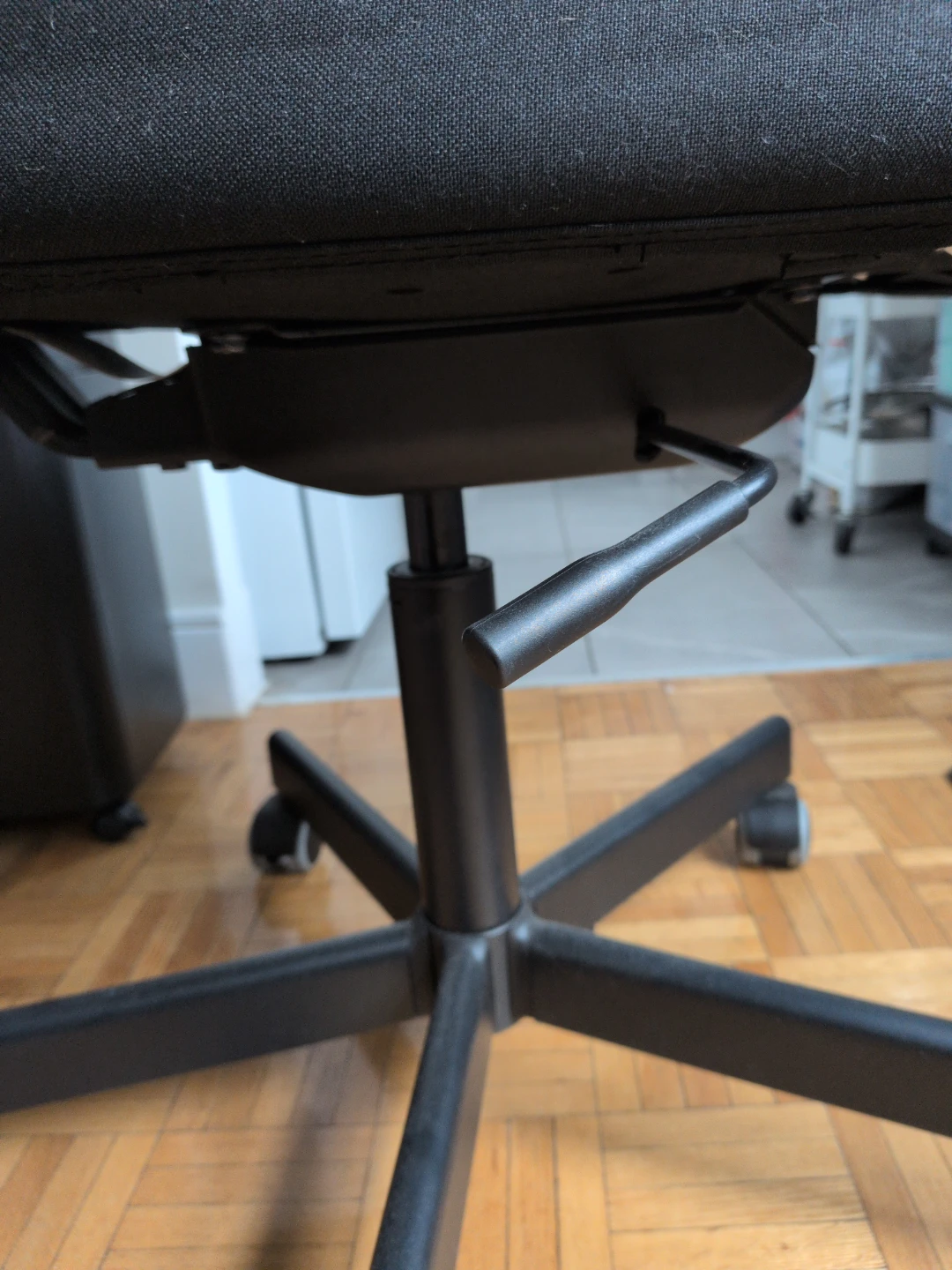IKEA FLINTAN Office chair, black - photo 4