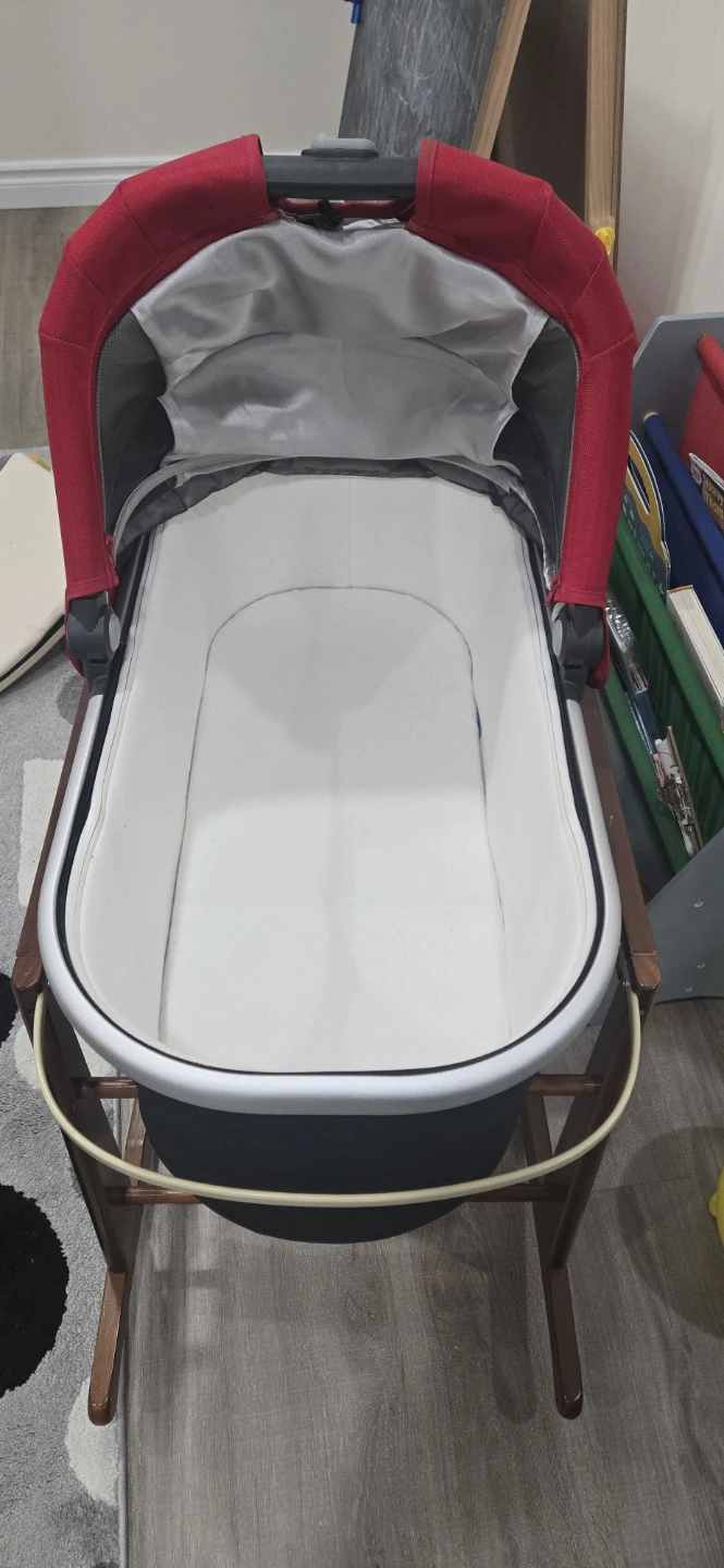 UPPAbaby Bassinet with Jolly Jumper Rocking Stand - photo 2