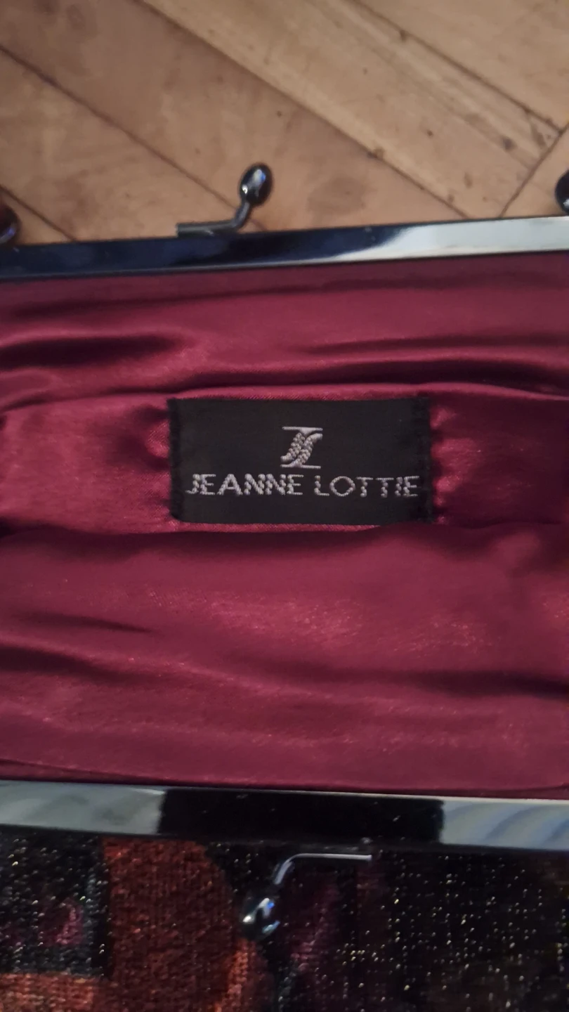 Jeanne Lottie Velvet Beaded Handbag - photo 2