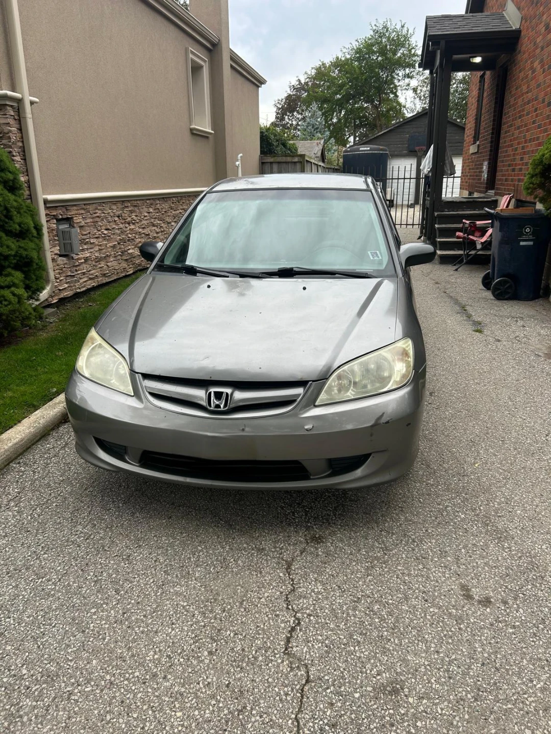 Grey Honda Civic sedan special edición - photo 3