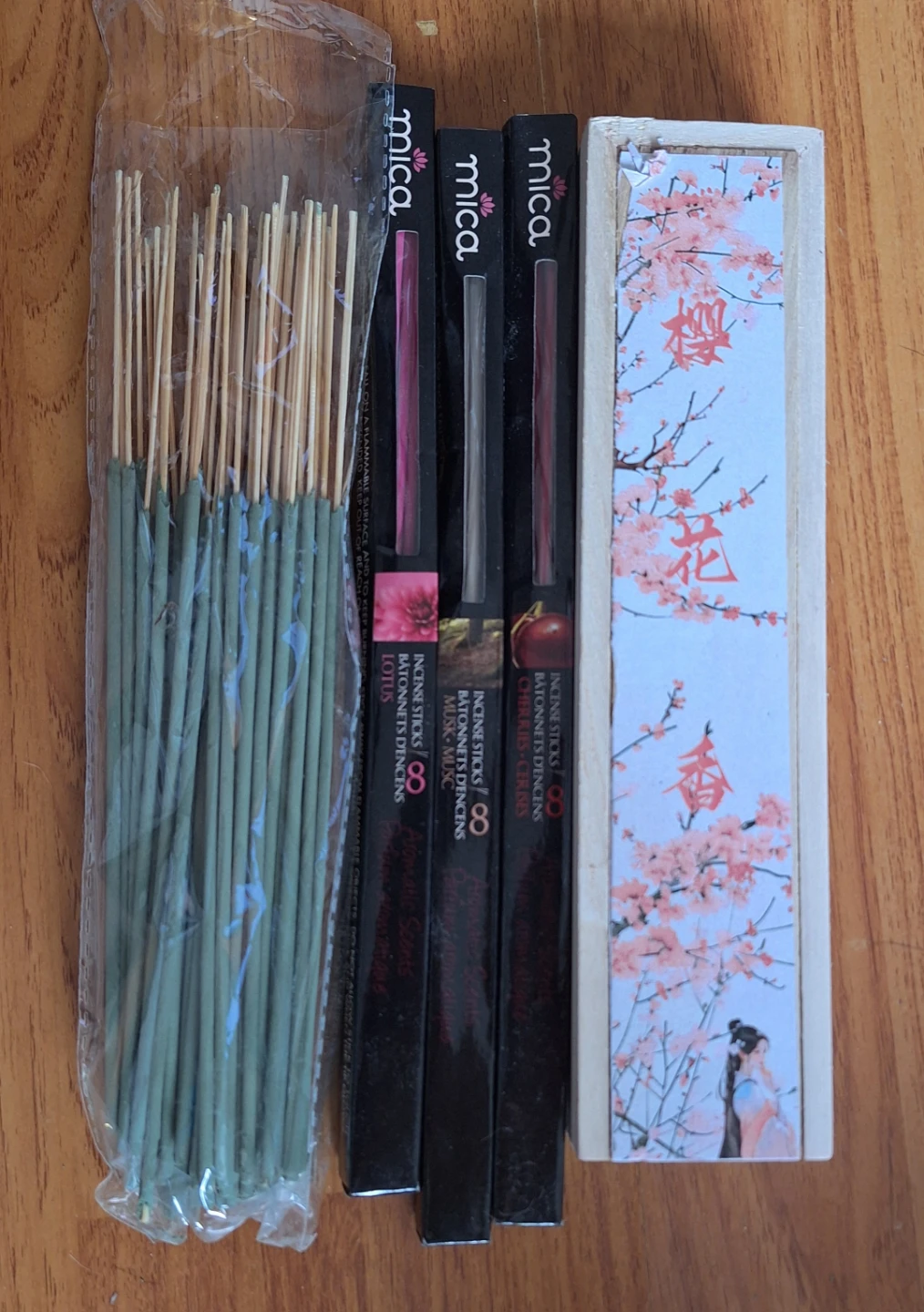 100+ Incense Sticks - photo 2
