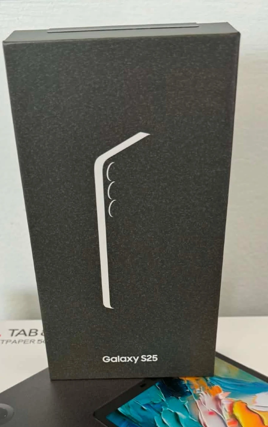 SAMSUNG GALAXY S25 NEW