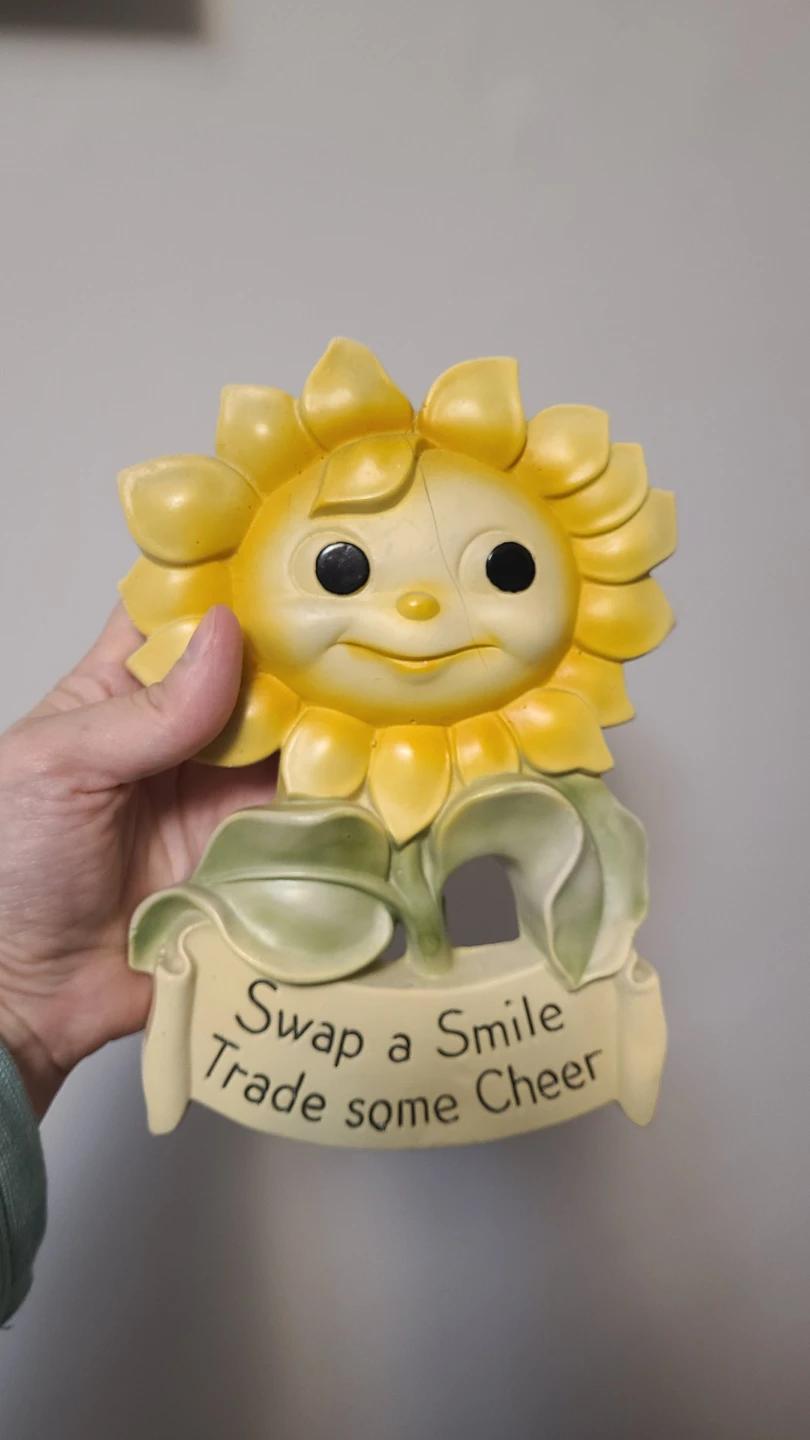 Vintage Sunflower Wall Hanging