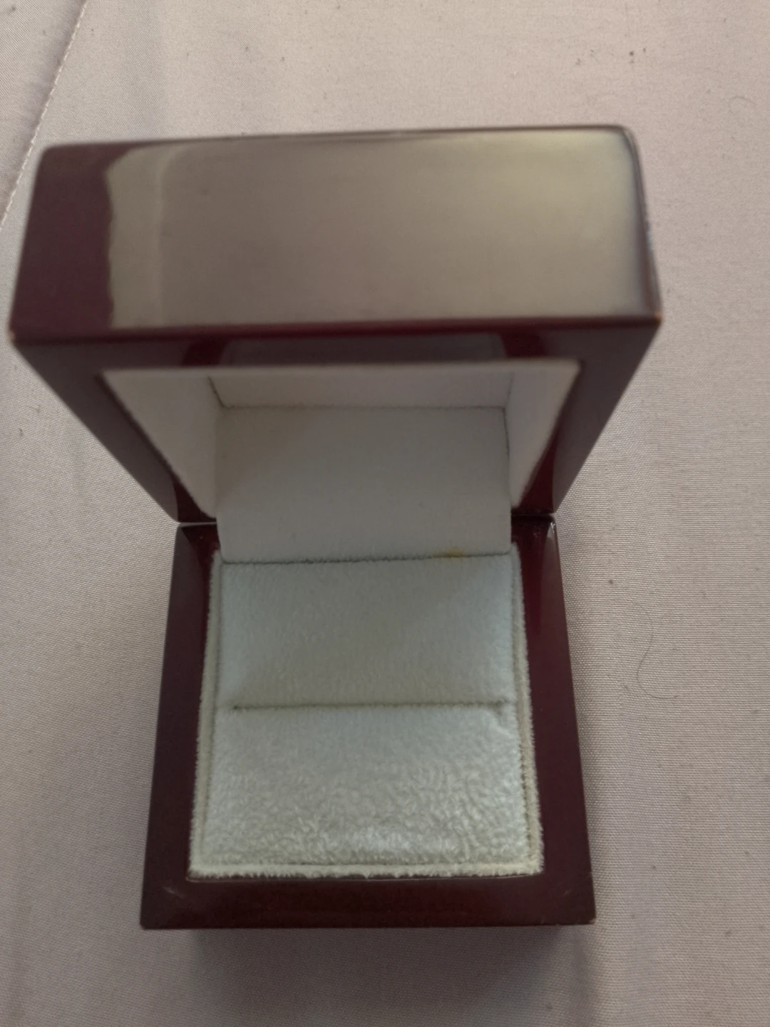 Burgundy Wooden Ring Box 🏈