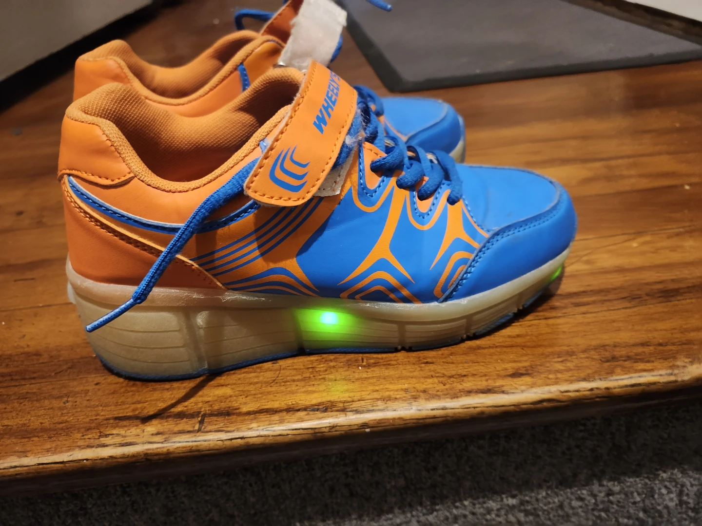 Wheely's Roller Shoes - Blue and Orange Kids size 3 / 4 - photo 5