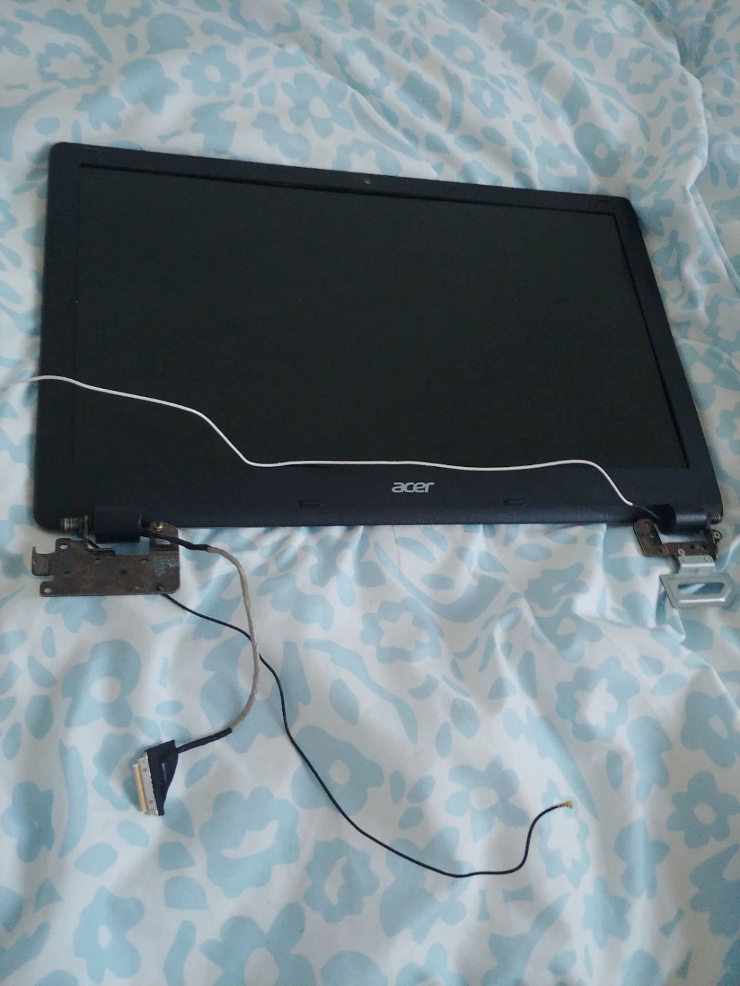 This is a screen for Acer e5 571 series