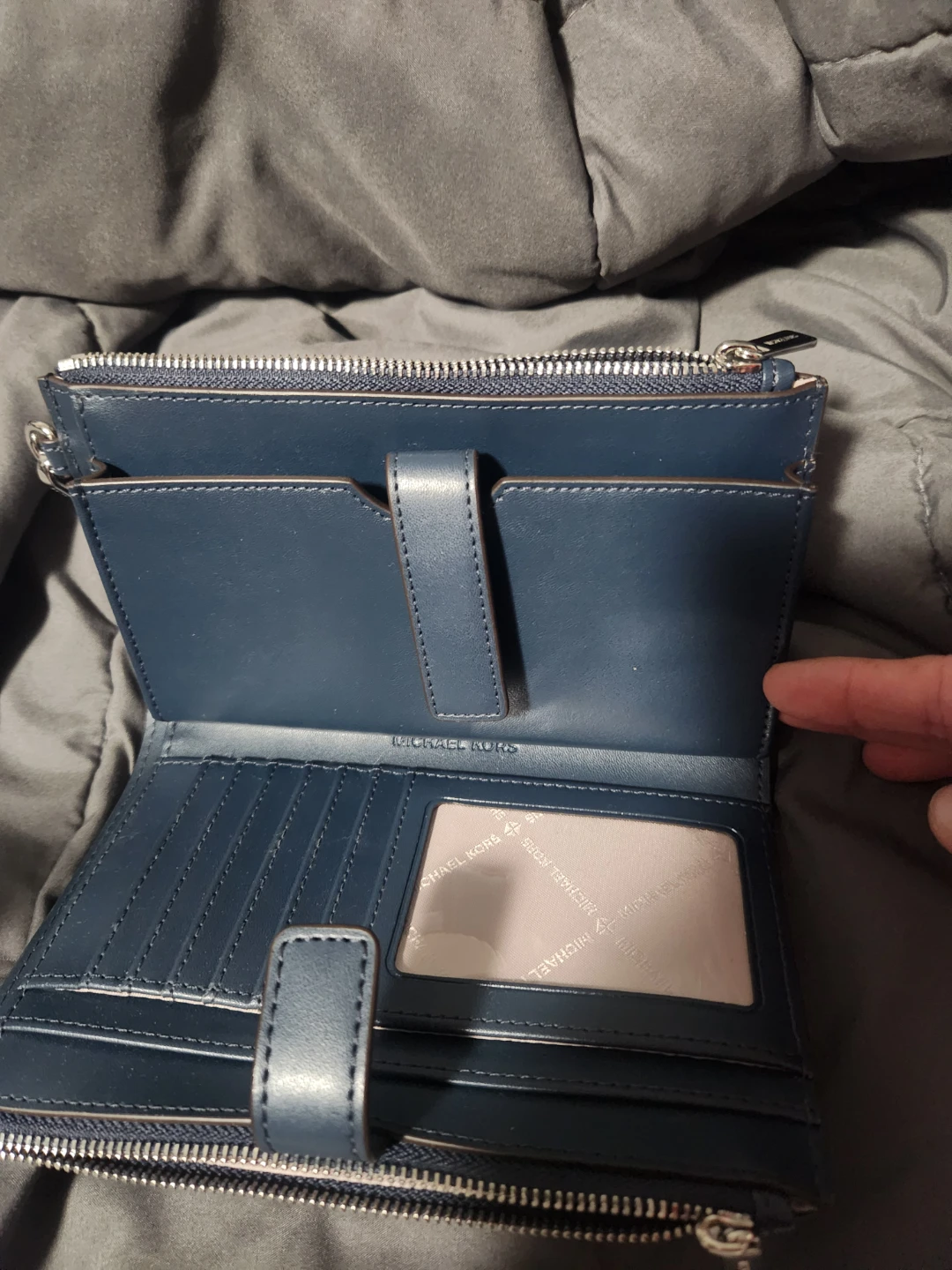 Michael Kors Signature Logo Wallet - photo 2