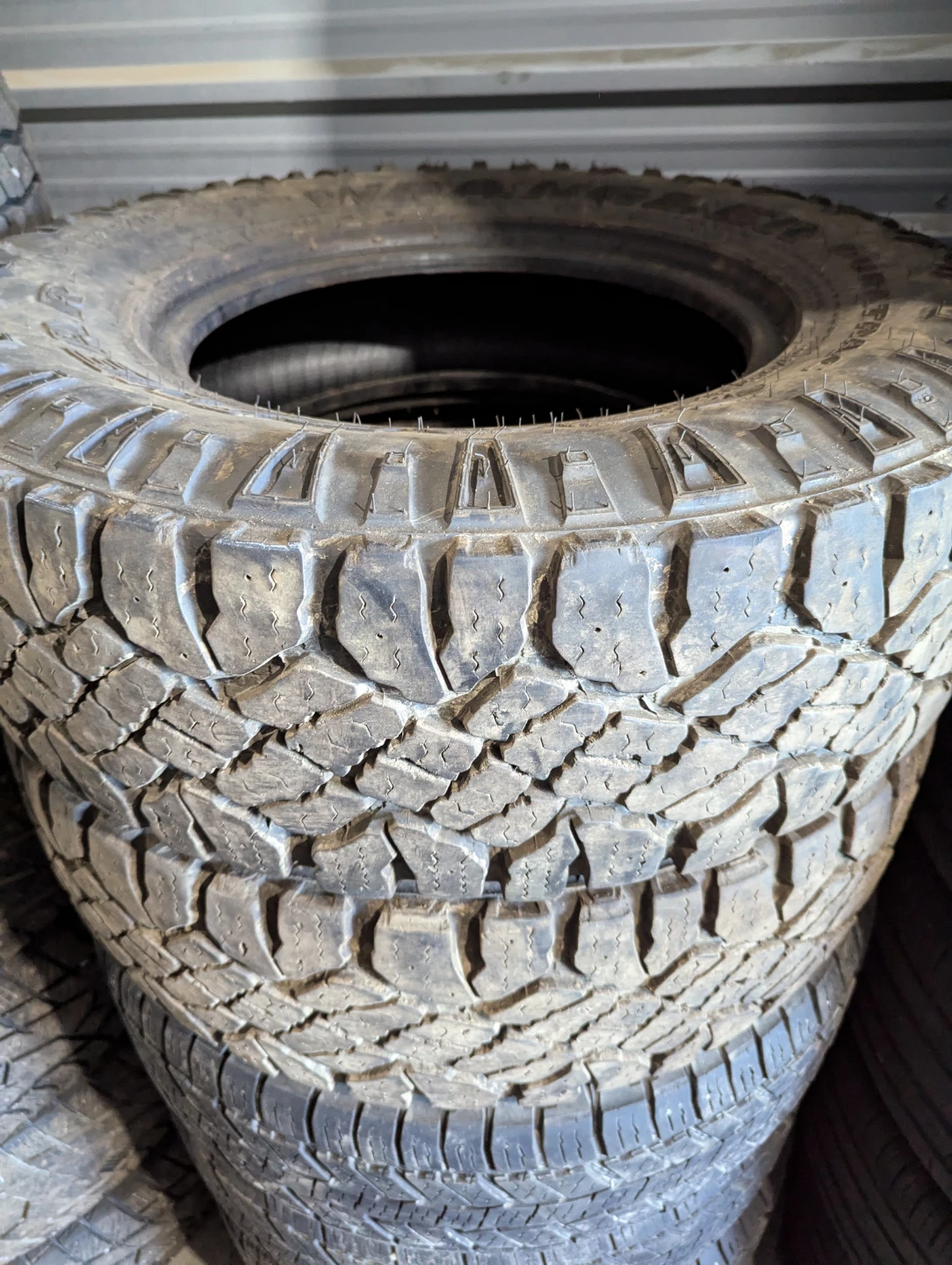 LT245/75R16Goodyear Wrangler DuraTrac  Tires