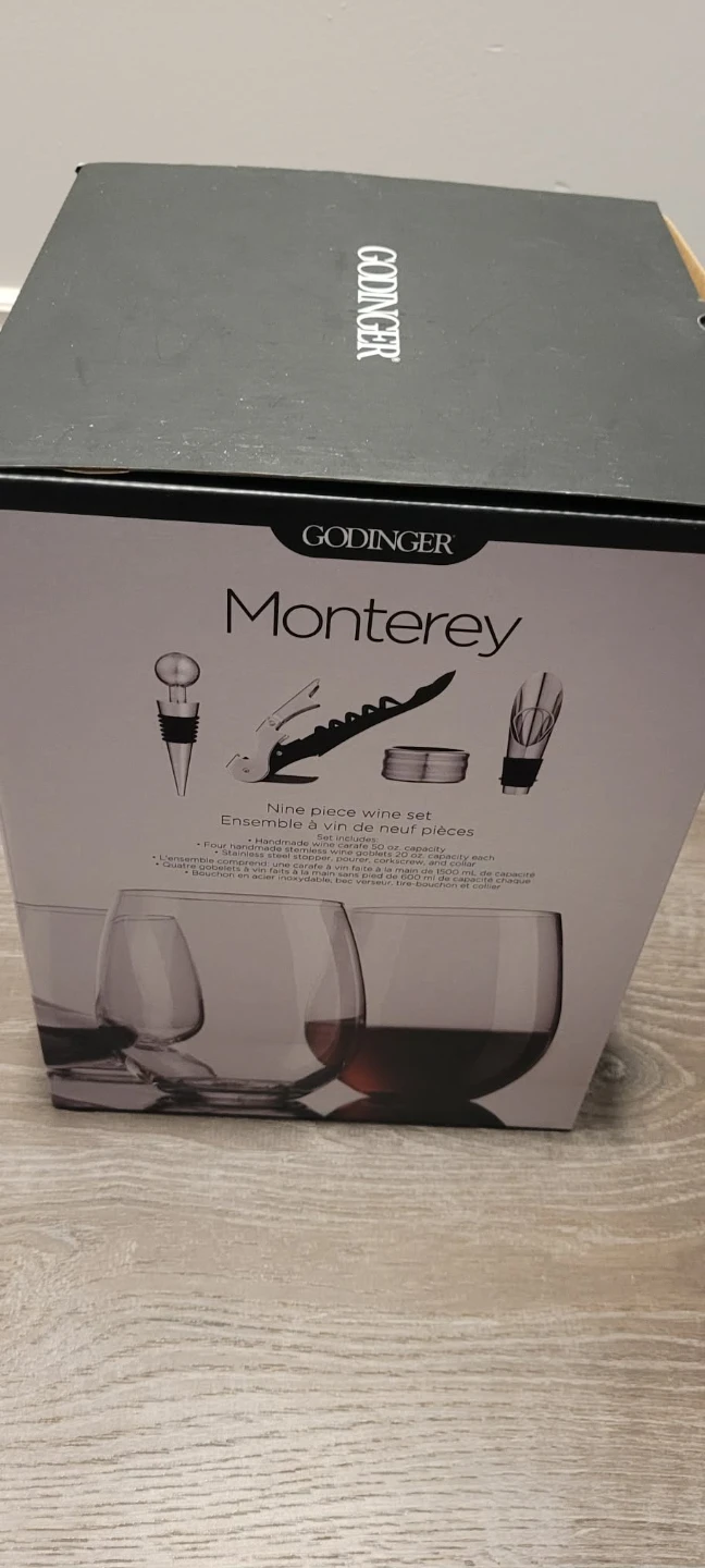Godinger Monterey 9-Piece Wine Set