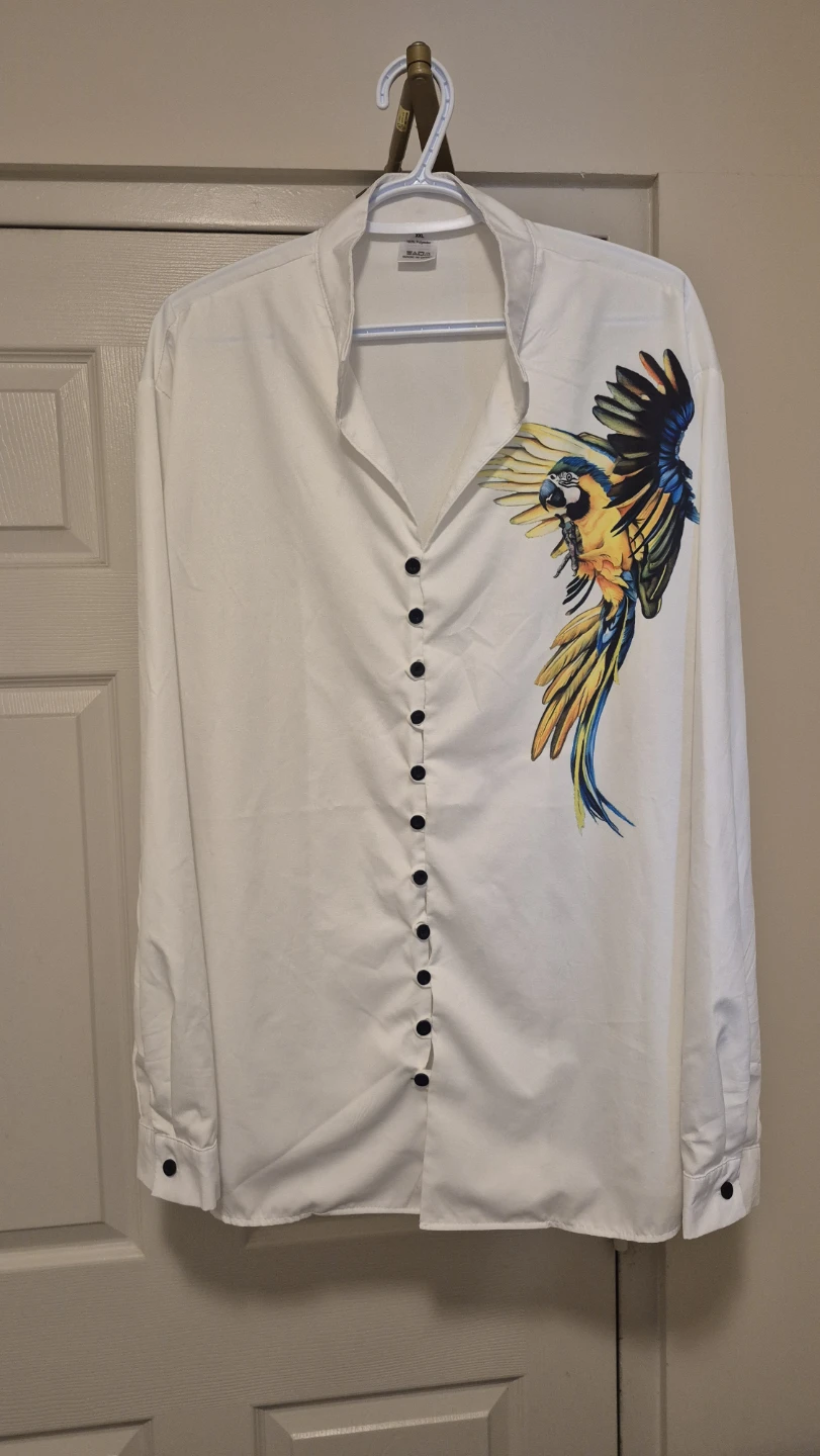 White Long Sleeve Shirt with Parrot Print XL 🏈
