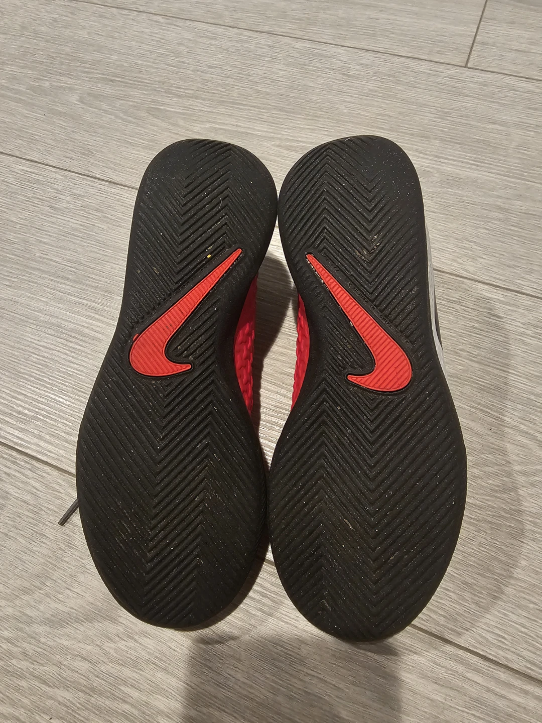 Nike PhantomVSN Kids Soccer Shoes - photo 2