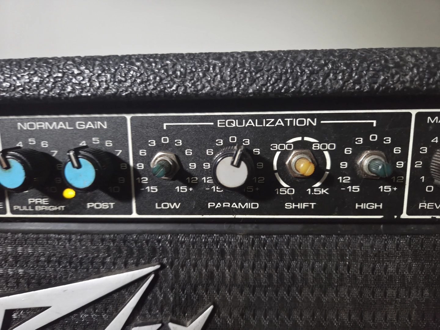 Peavey Renown 400 2×12 Amp - photo 3