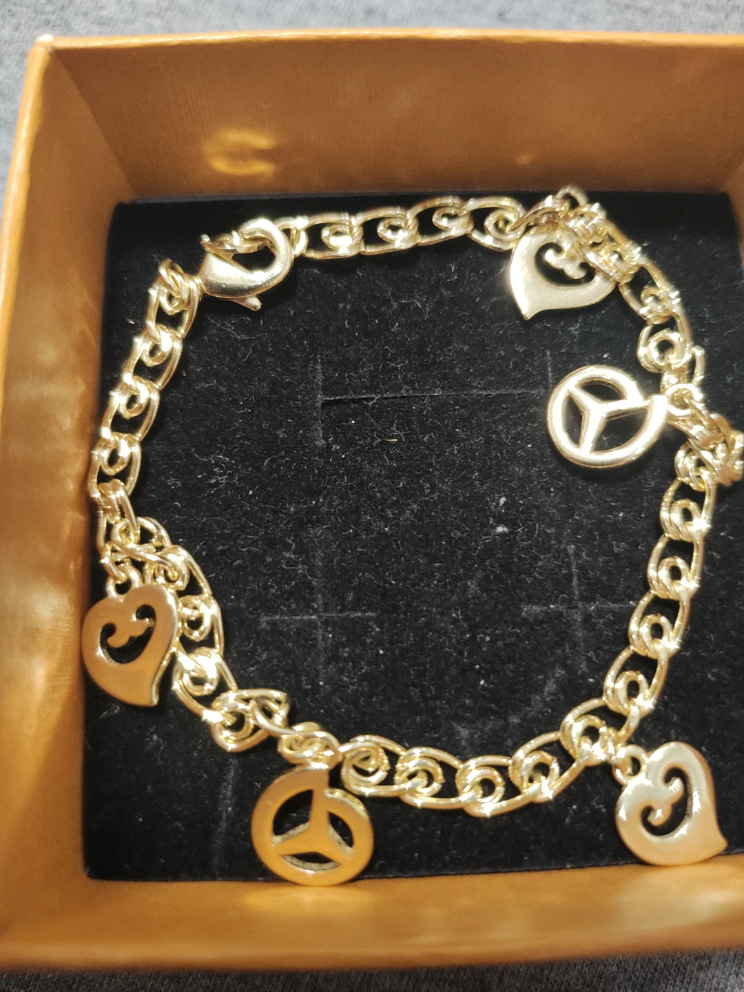 Mercedes-Benz Charm Bracelet - photo 2