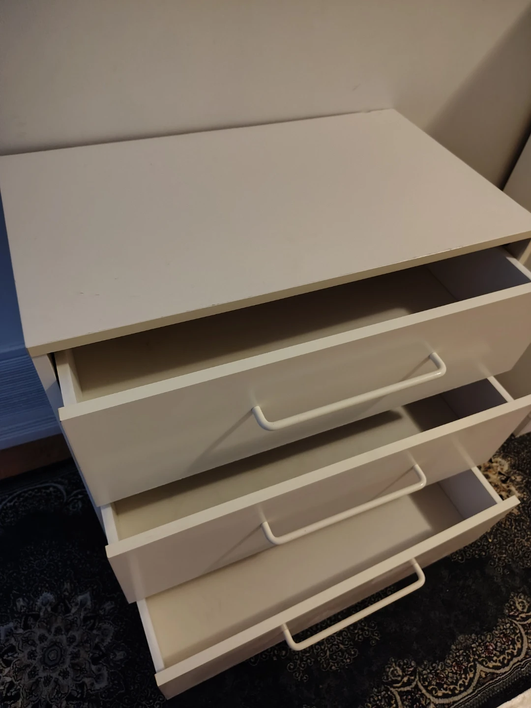 White 3-Drawer Dresser - photo 4