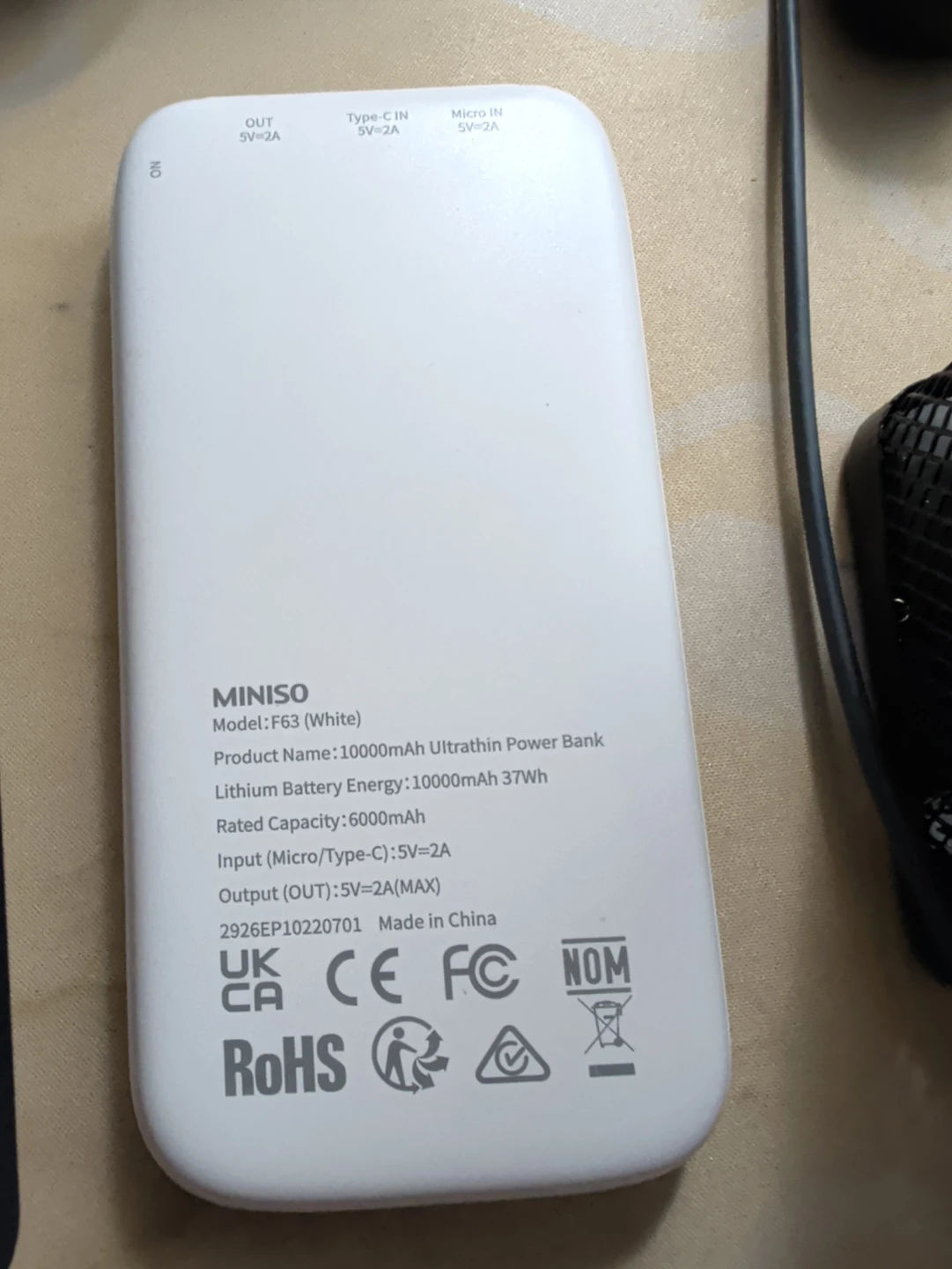 MINISO 10000mAh Ultrathin Power Bank - photo 2