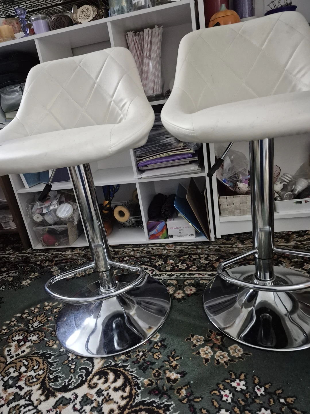 Set of 2 White Bar Stools - photo 2
