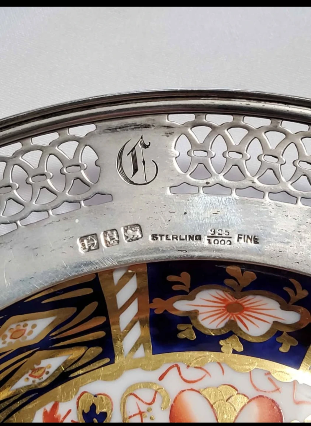 Royal Crown Derby plate with sterling silver rim - photo 2