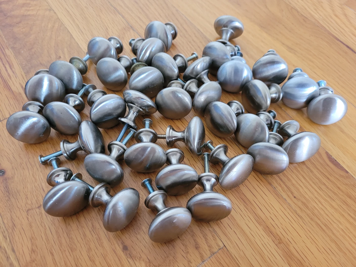 36 Satin Nickel Cabinet Door Round Knobs Like-New or Good Cond - photo 3