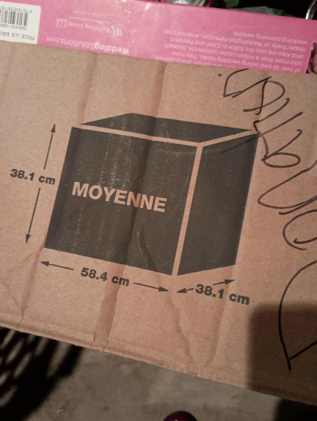 Medium Moving Box full of miscellaneous household otems
