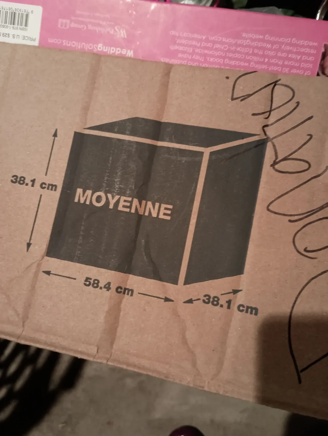 Medium Moving Box full of miscellaneous household otems