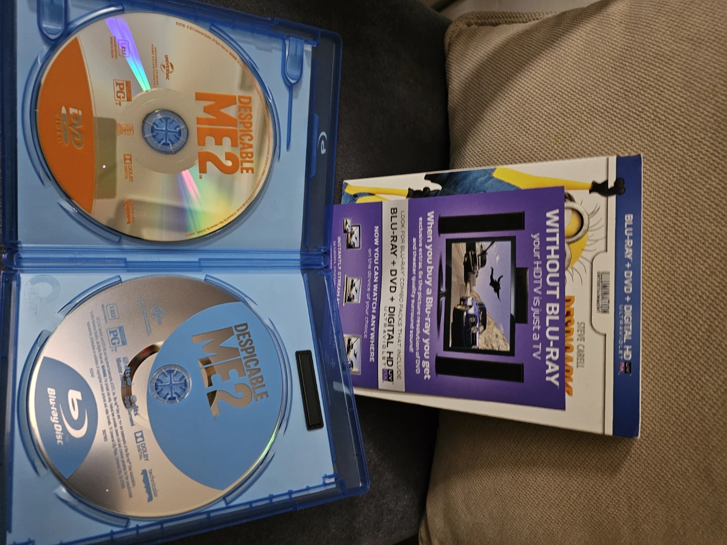 Despicable Me 2 Blu-ray and DVD Combo Pack - photo 2