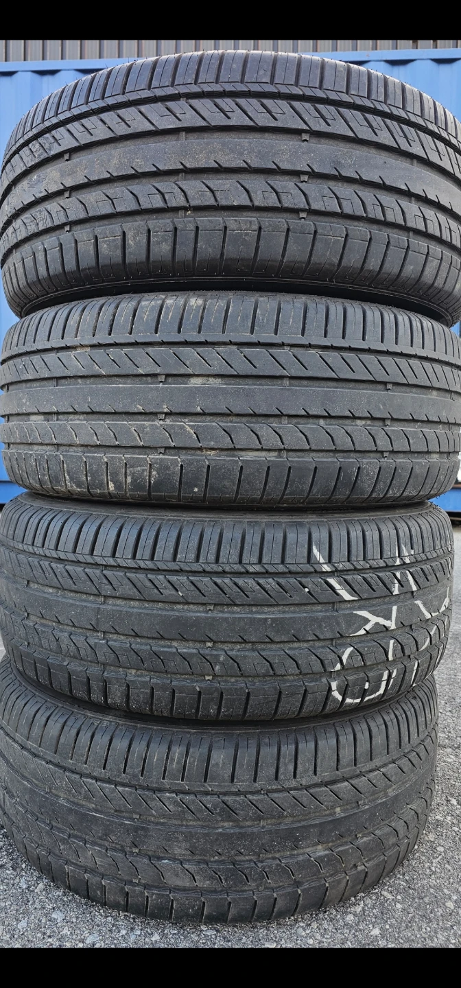 VOLKSWAGEN PASSAT O.E.M RIMS AND ALL SEASON TIRES 235/45 R18 - photo 4