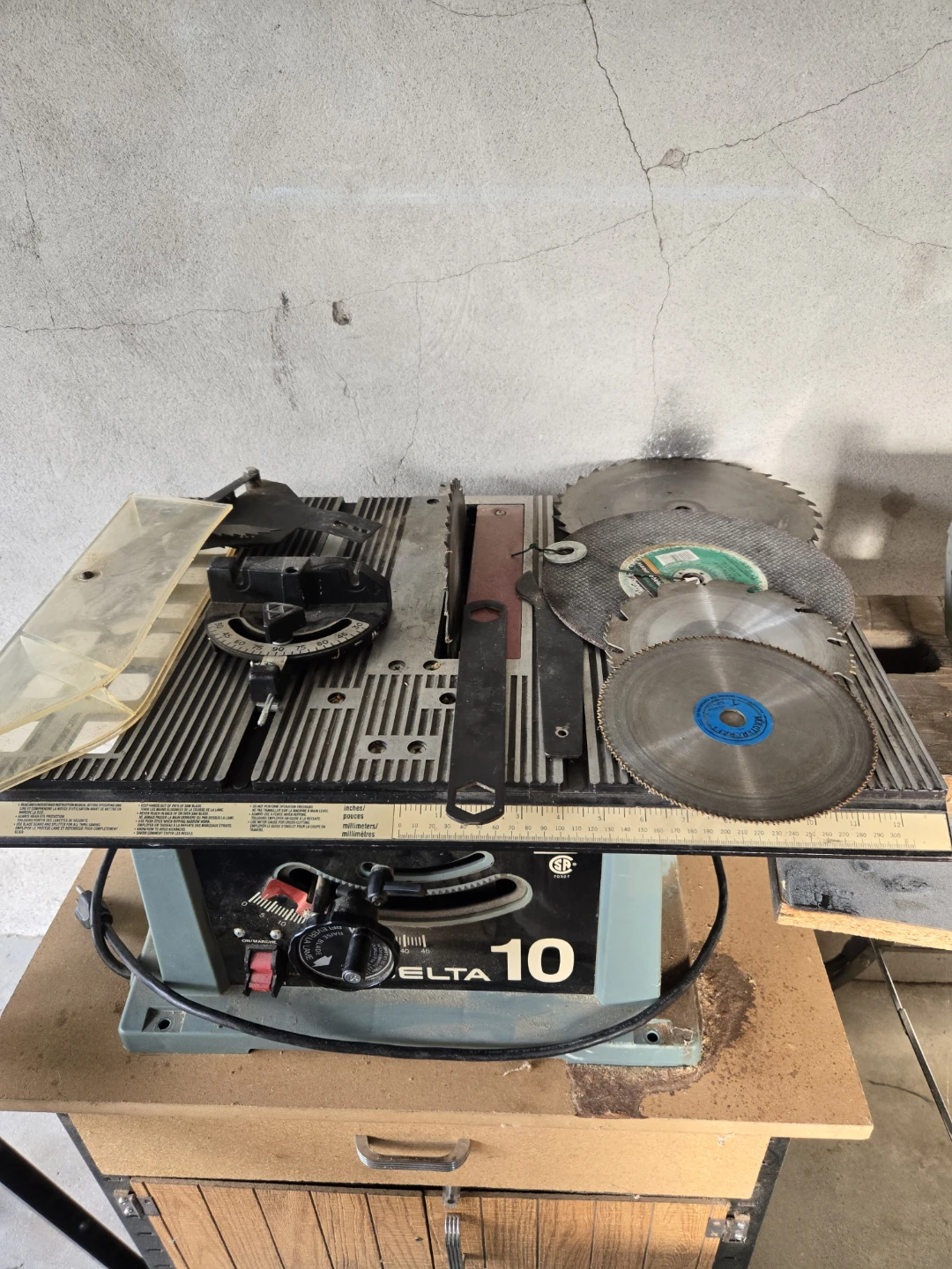 Saw/Drill/Grinder/R-Tool/GPS/CB/Meter/Fridge/SawHorse/Table - photo 3