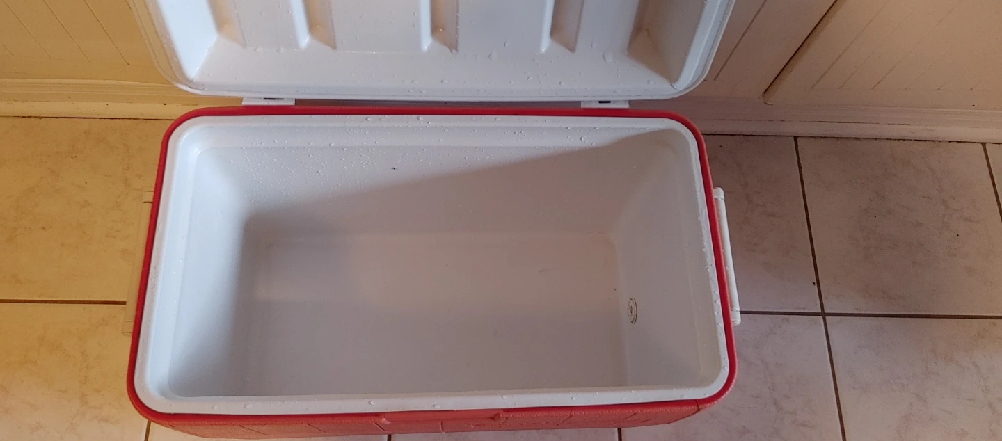 Coleman Cooler - photo 5