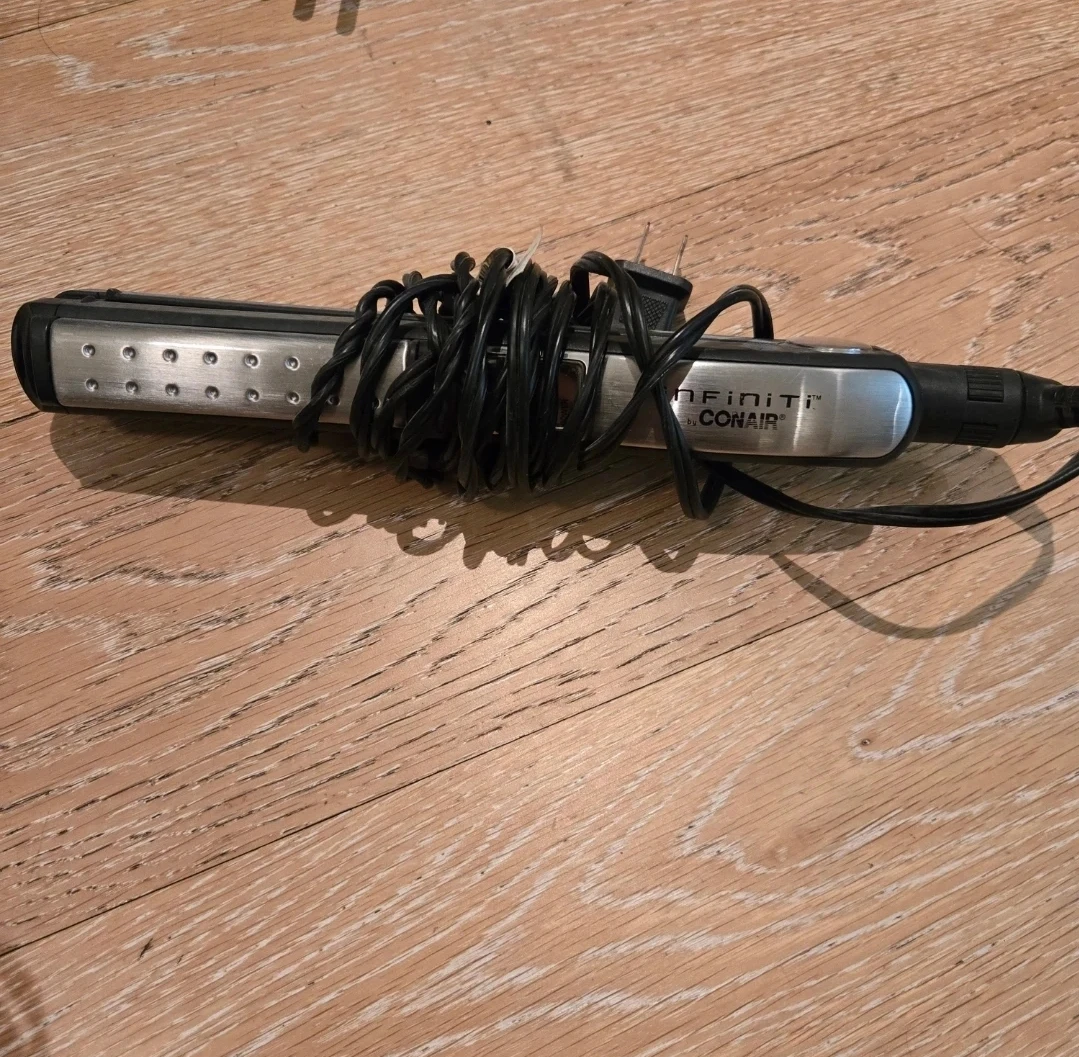 Conair Infiniti Waver- available today - photo 2