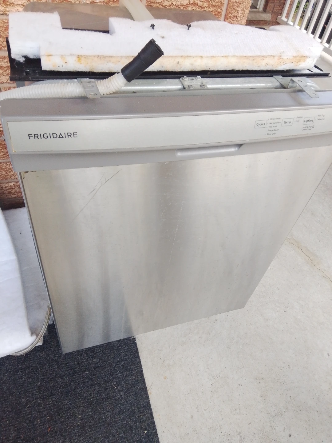 Frigidaire Stainless Steel Dishwasher Give offer.