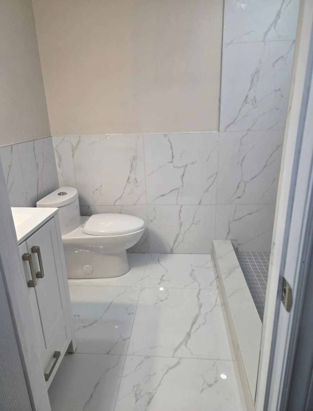 Spacious & Newly renovated 2 bedroom basement
