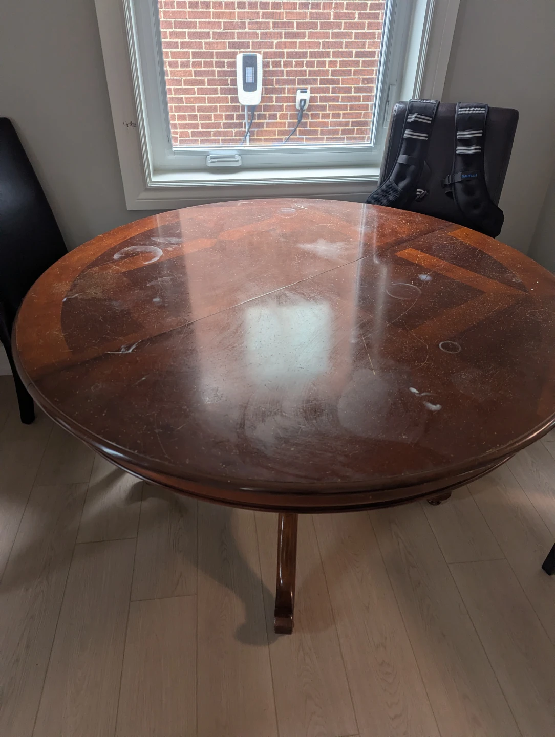 Round Wooden Pedestal Dining Table - photo 2