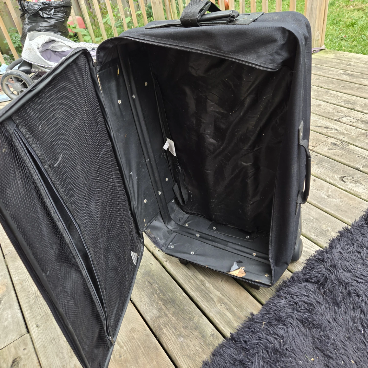 Cambridge Travelware Black Luggage - photo 2